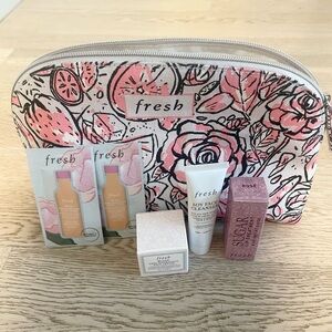 Fresh Travel Set of 5 w/ cosmetic bag